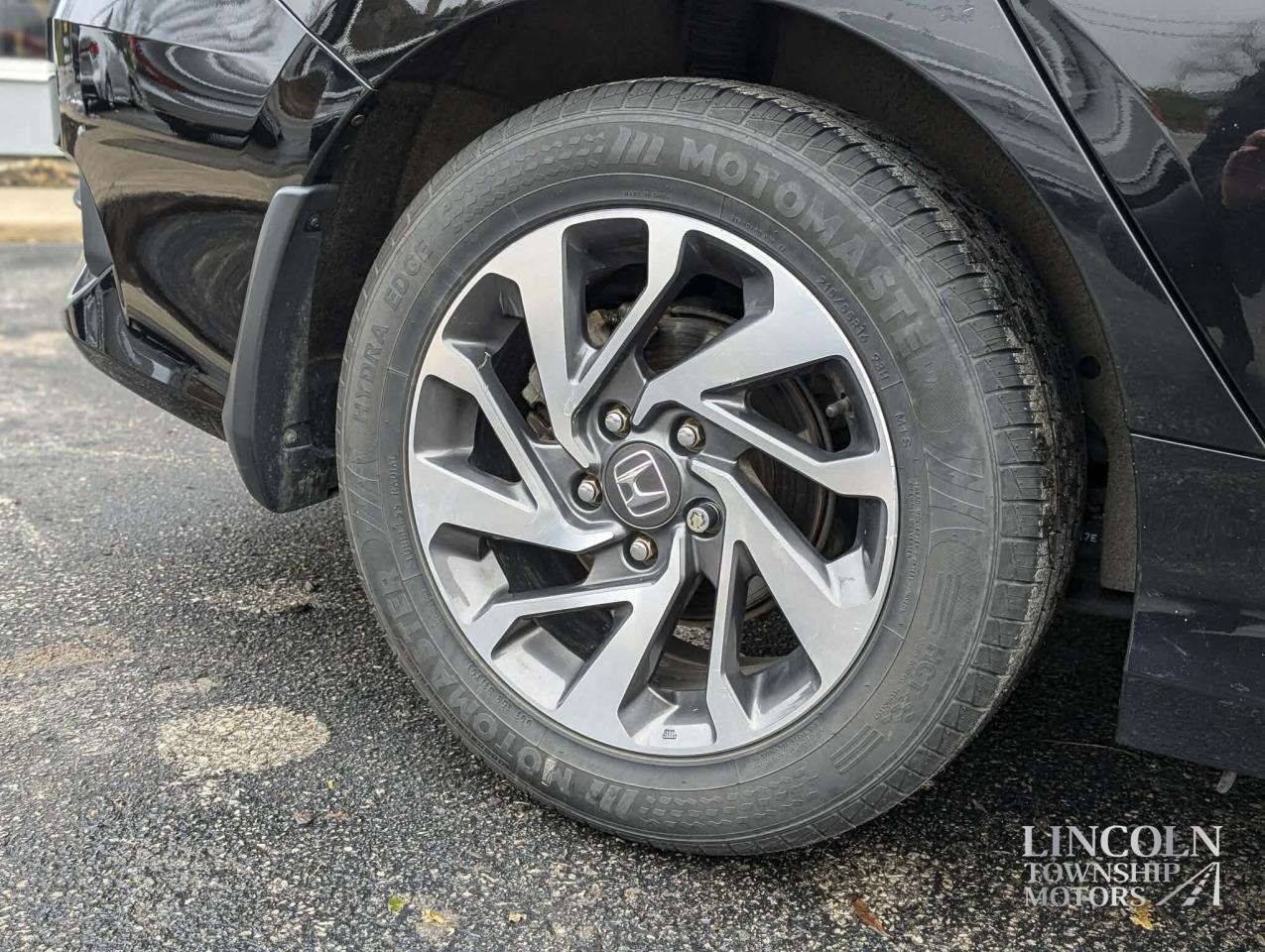 2020 Honda Civic Sedan EX Photo