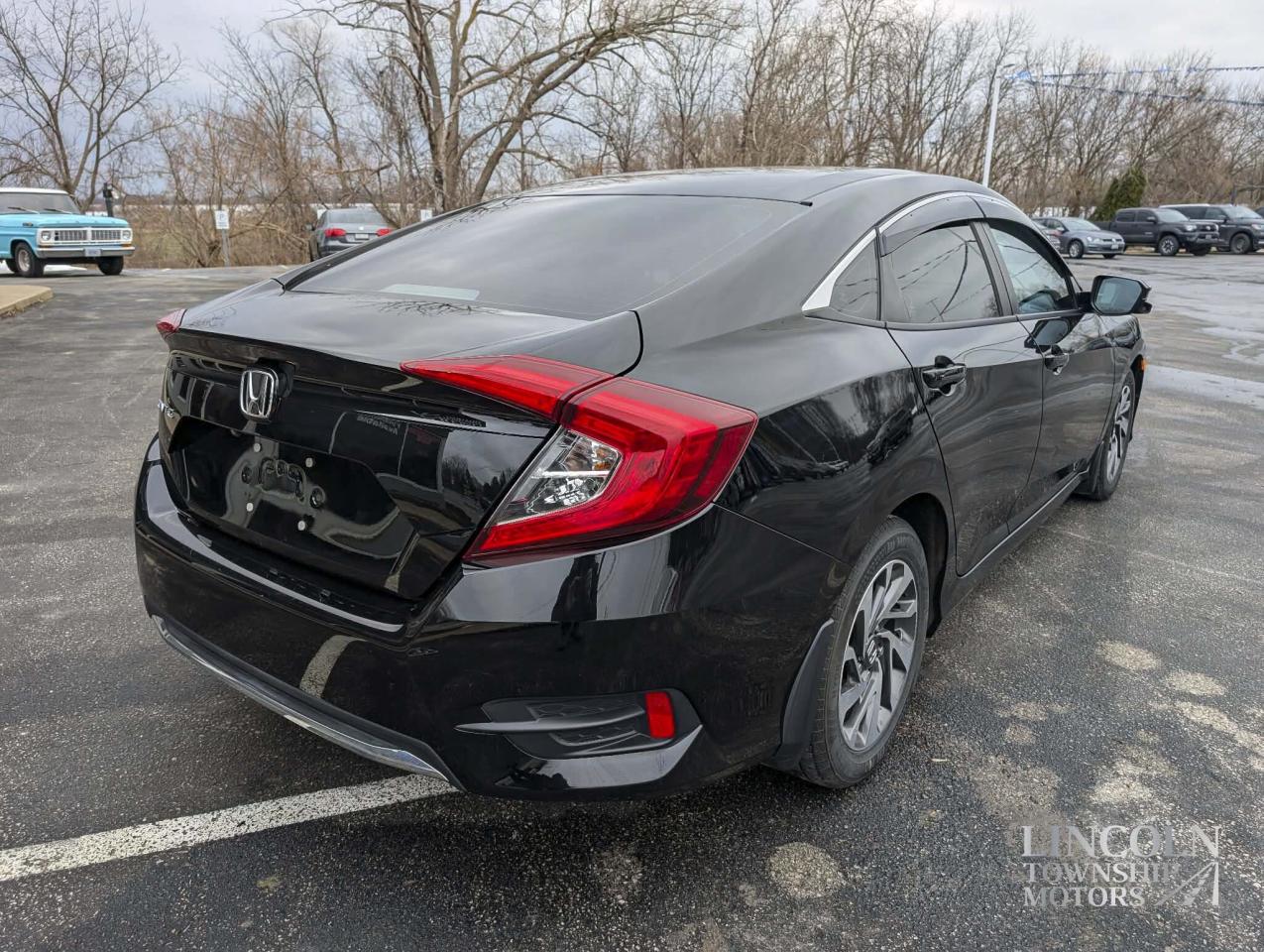 2020 Honda Civic Sedan EX Photo