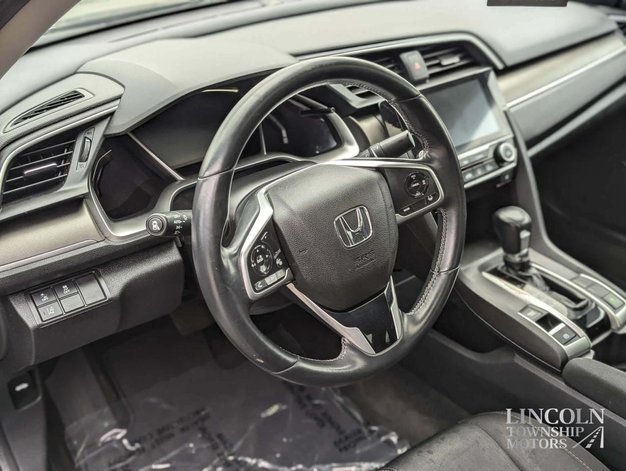 2020 Honda Civic Sedan EX Photo