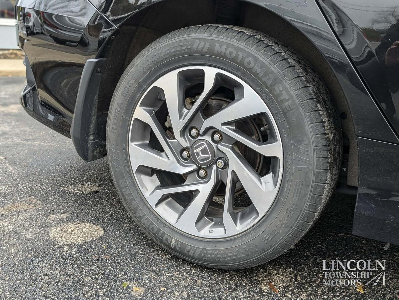 2020 Honda Civic Sedan EX- HEATED SEATS, CLEAN CARFAX, APPLE CARPLAY Photo