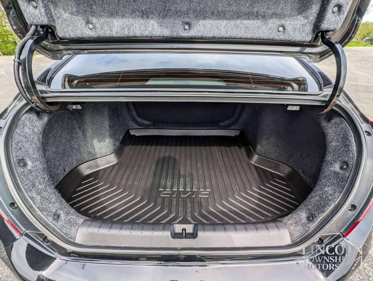 2020 Honda Civic Sedan EX- HEATED SEATS, CLEAN CARFAX, APPLE CARPLAY Photo