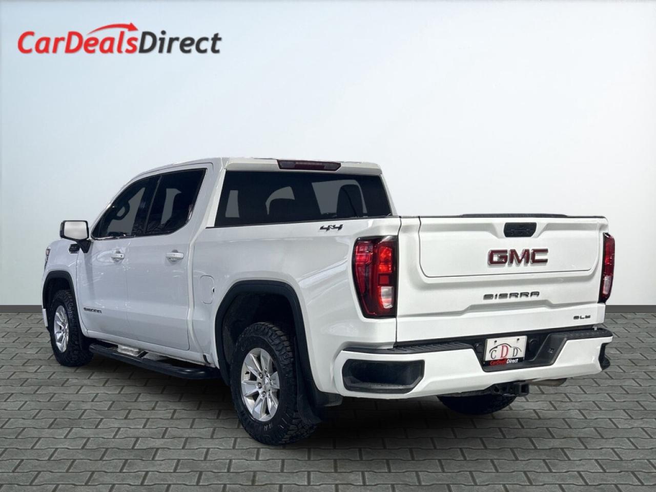 2022 GMC 1500 SLT 4x4  Clean Carfax/Android Car Play/B Cam/Crew Photo3