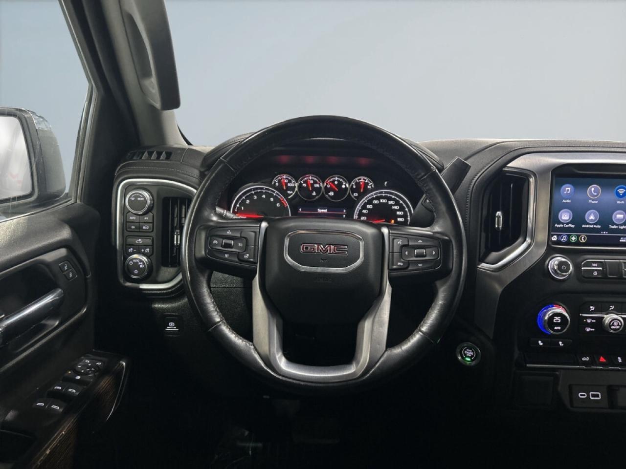 2022 GMC 1500 SLT 4x4  Clean Carfax/Android Car Play/B Cam/Crew Photo