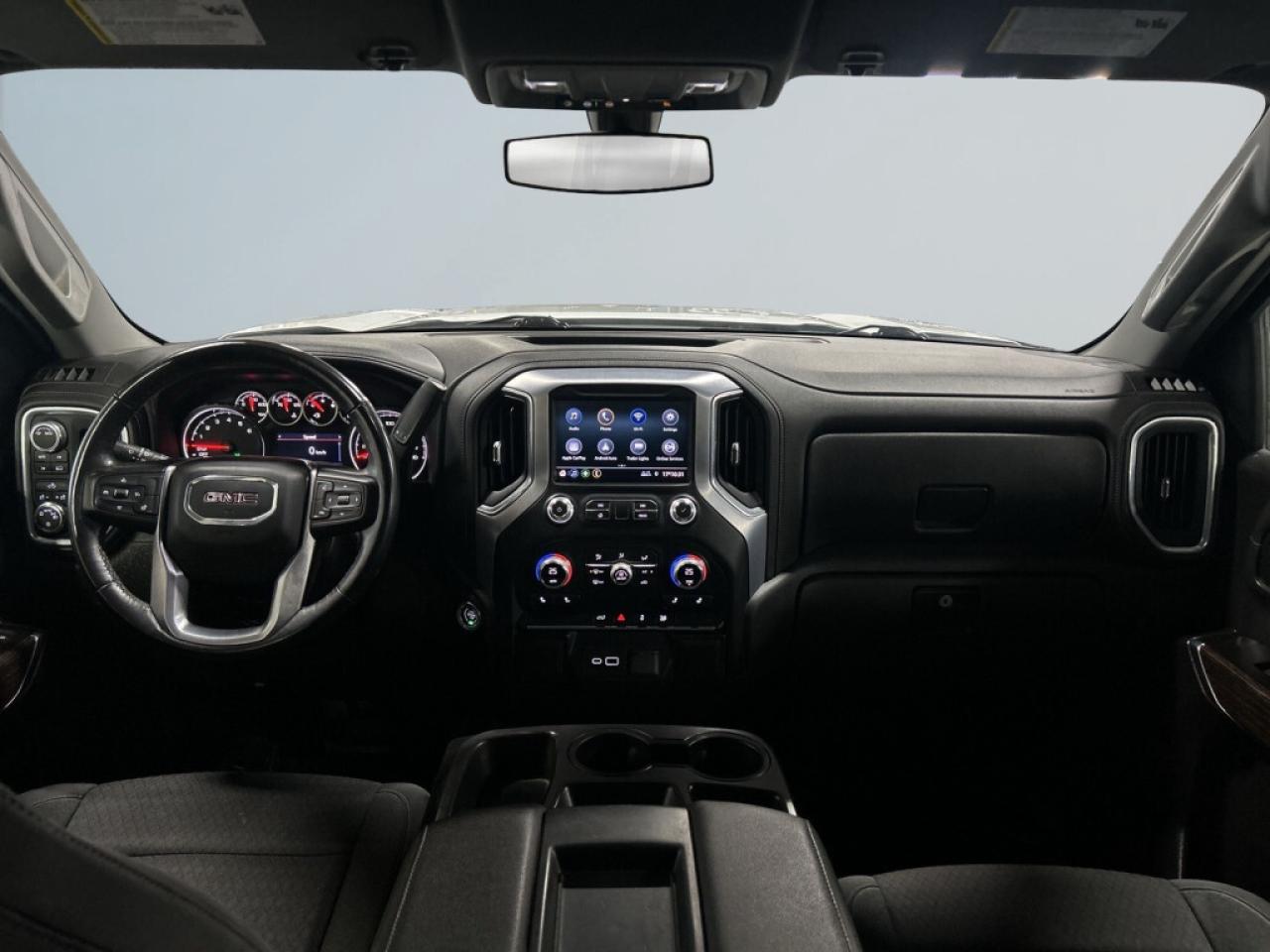 2022 GMC 1500 SLT 4x4  Clean Carfax/Android Car Play/B Cam/Crew Photo