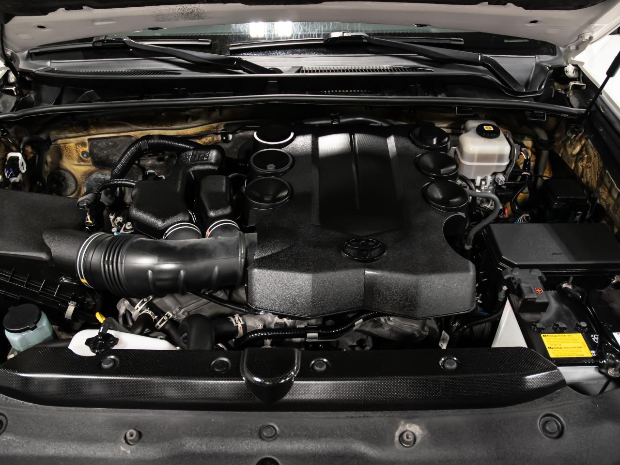 2021 Toyota 4Runner 4WD LIMITED NAVIGATION REAR CAMERA 7 PASSENGER Photo