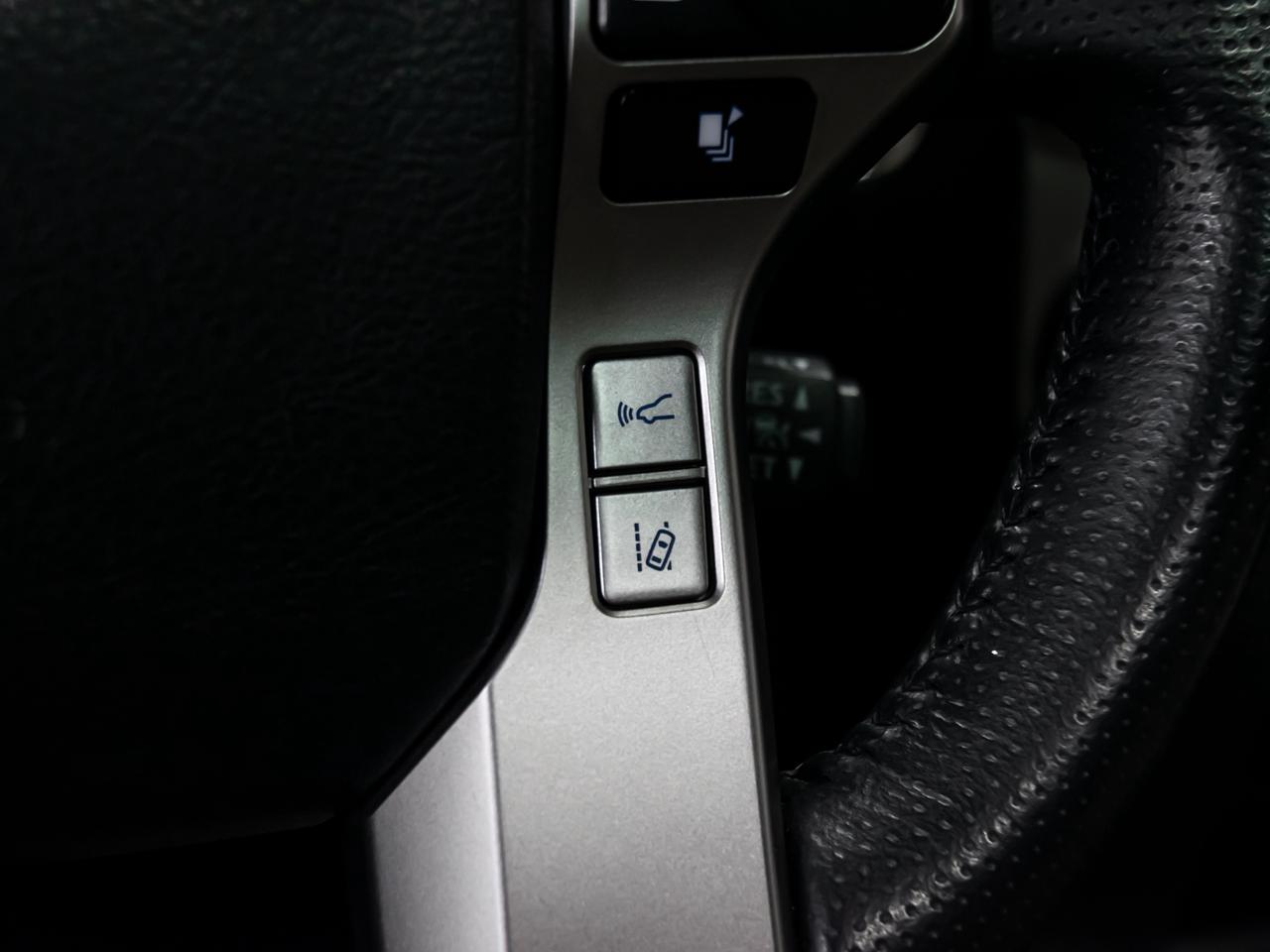 2021 Toyota 4Runner 4WD LIMITED NAVIGATION REAR CAMERA 7 PASSENGER Photo