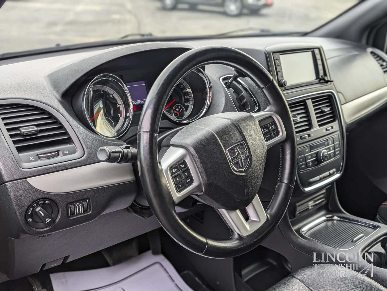 2020 Dodge Grand Caravan GT Photo