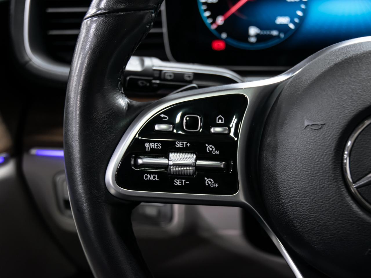 2022 Mercedes-Benz GLE GLE 350 4MATIC SUV AMG PKG BLIND SPOTS NAVI Photo