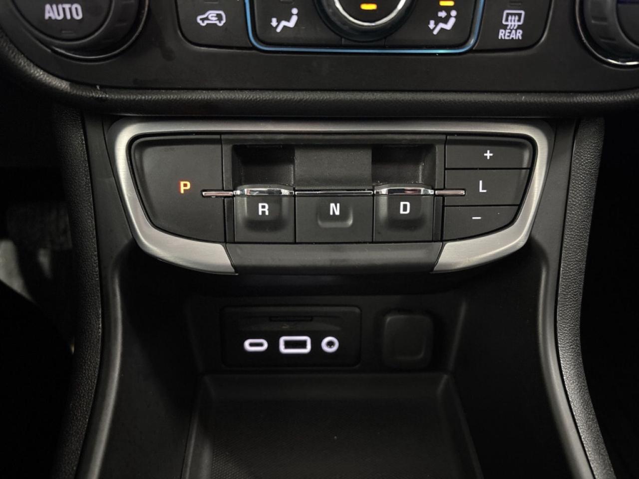 2022 GMC Terrain SLT AWD/Remote Start/Leather/NAVI/Sunroof/ Adaptiv Photo