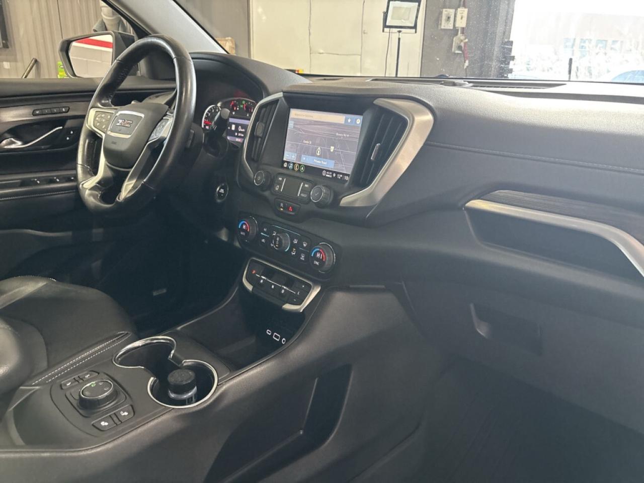 2022 GMC Terrain SLT AWD/Remote Start/Leather/NAVI/Sunroof/ Adaptiv Photo