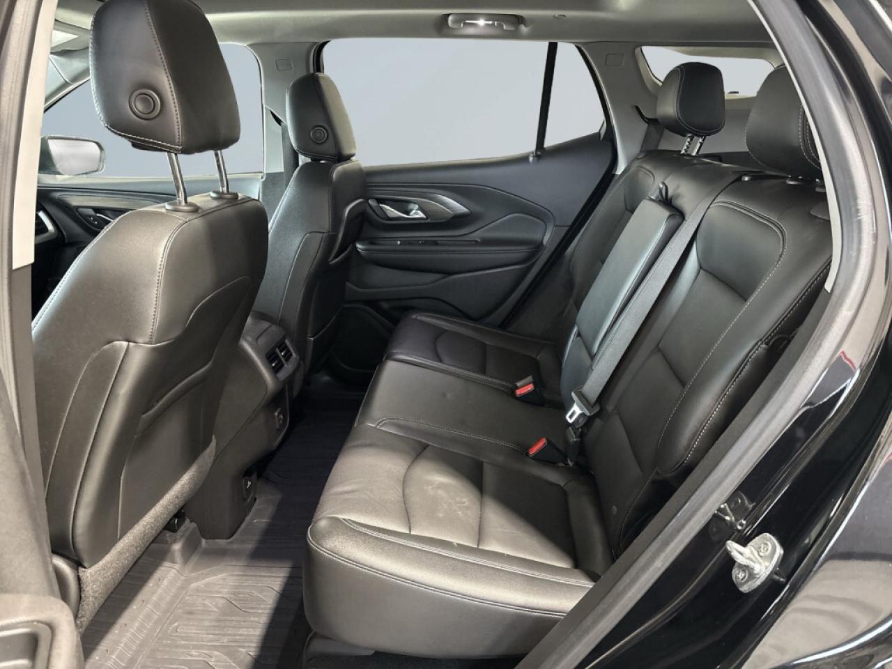 2022 GMC Terrain SLT AWD/Remote Start/Leather/NAVI/Sunroof/ Adaptiv Photo