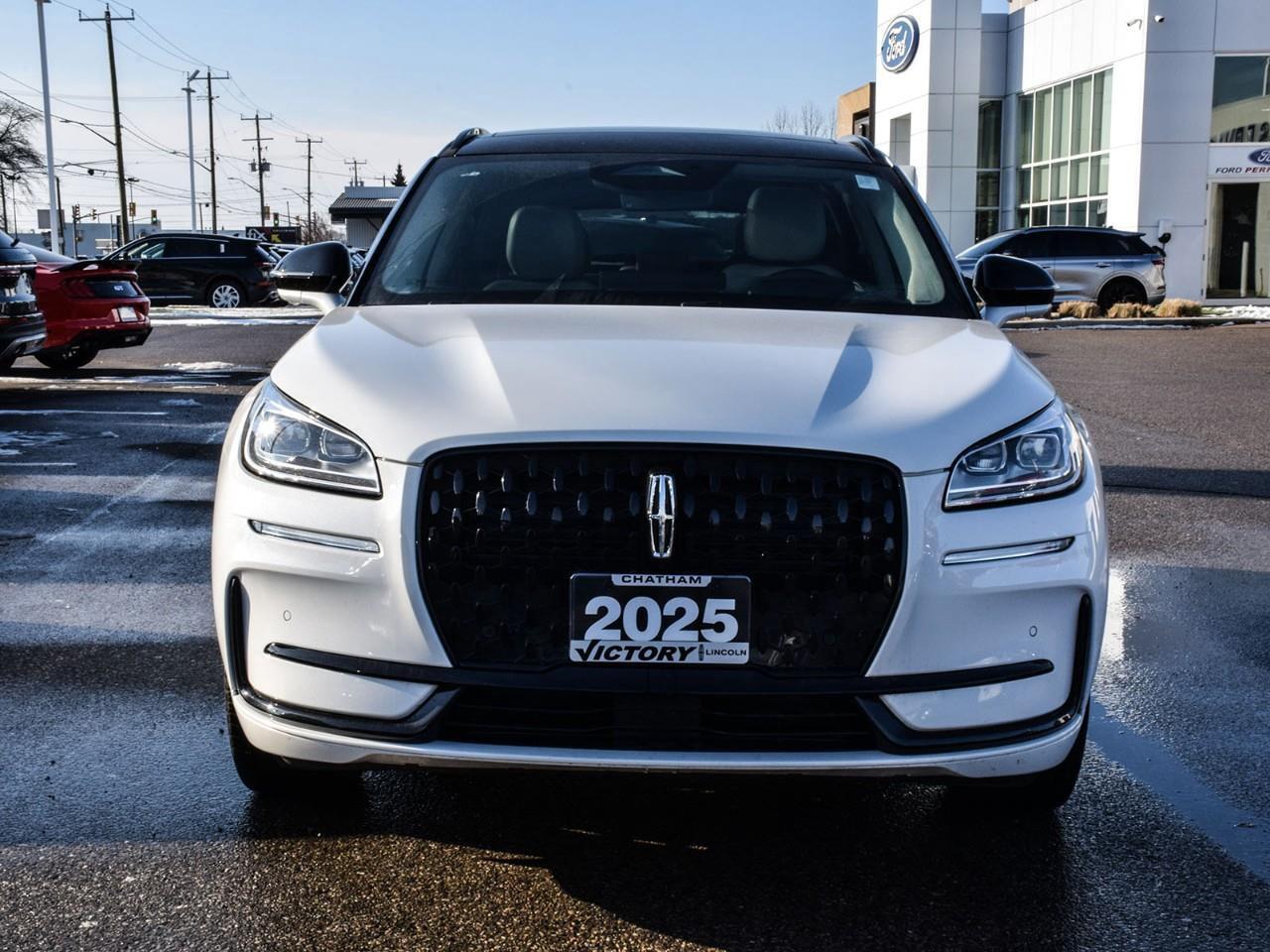 2025 Lincoln Corsair Grand Touring HUD   2.99% 72 MONTHS O.A.C. Photo