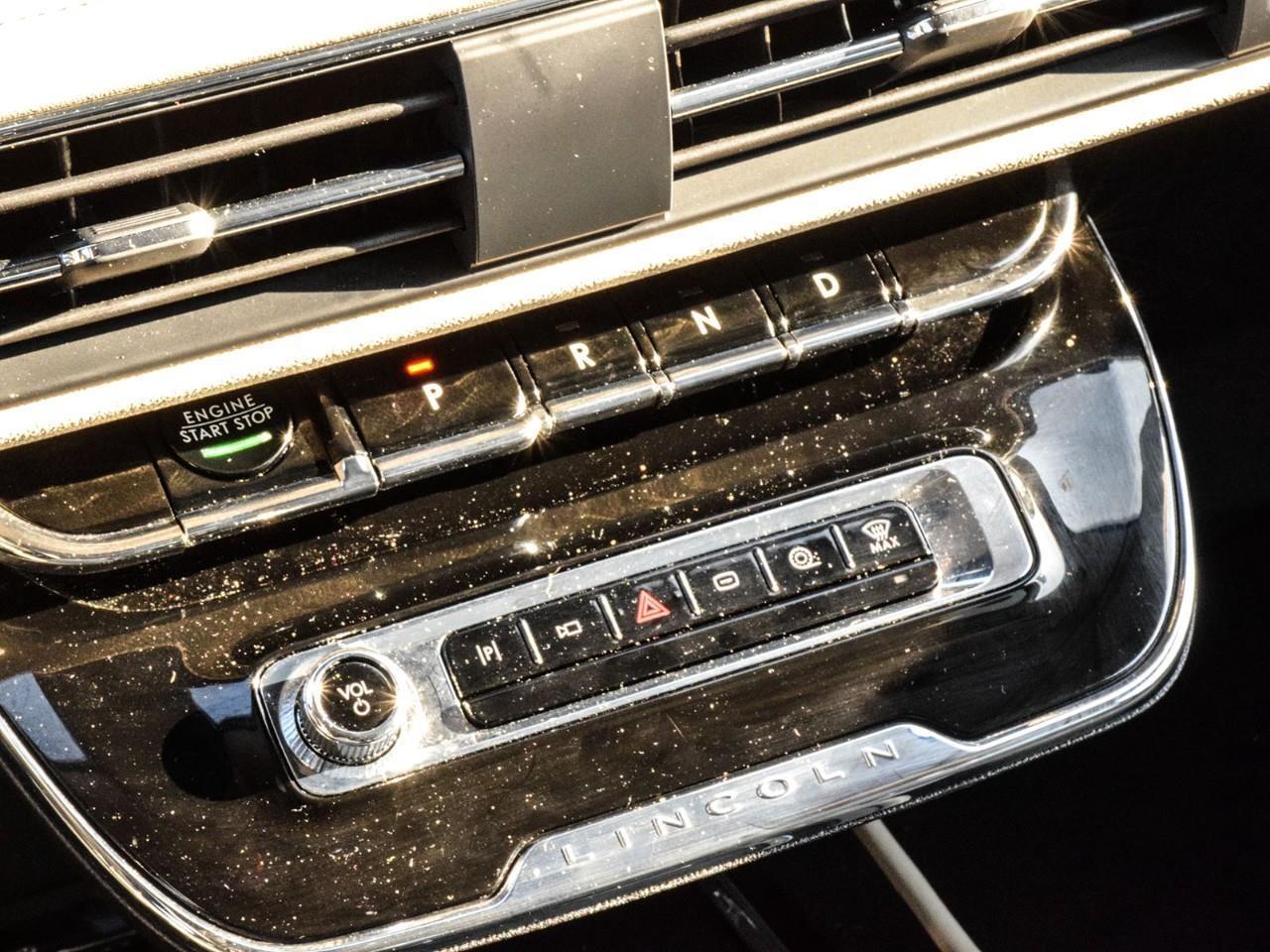 2025 Lincoln Corsair Grand Touring HUD   2.99% 72 MONTHS O.A.C. Photo