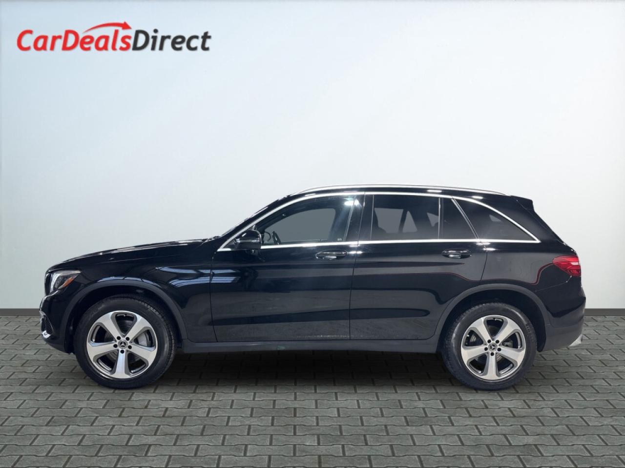 2019 Mercedes-Benz GLC300 GLC 300/4MATIC /NAVI/Leather/B Cam/ Drive Assist/C Photo