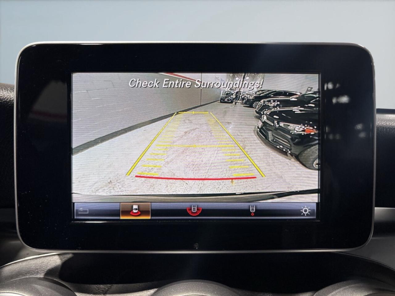 2019 Mercedes-Benz GLC300 GLC 300/4MATIC /NAVI/Leather/B Cam/ Drive Assist/C Photo