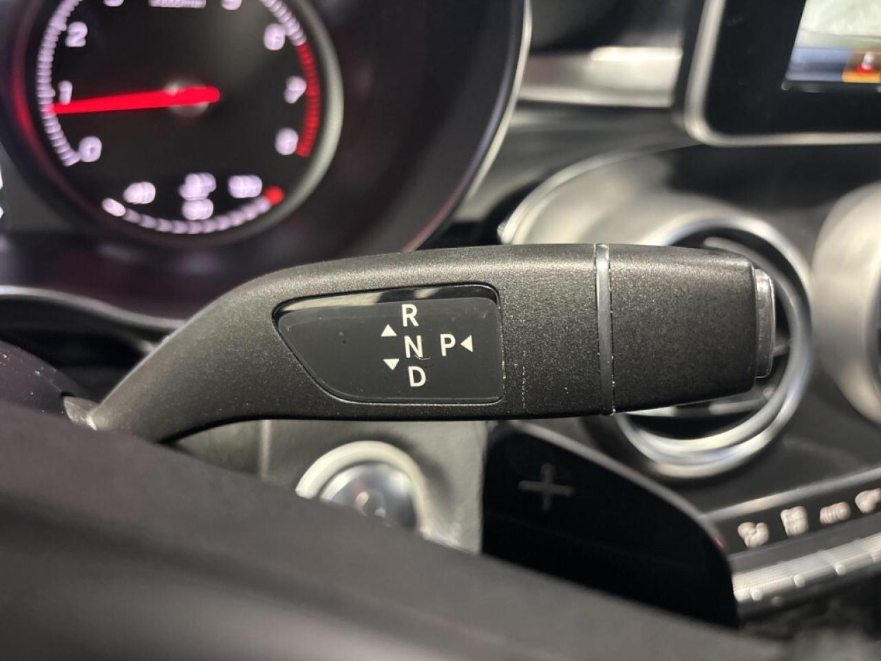 2019 Mercedes-Benz GLC300 GLC 300/4MATIC /NAVI/Leather/B Cam/ Drive Assist/C Photo