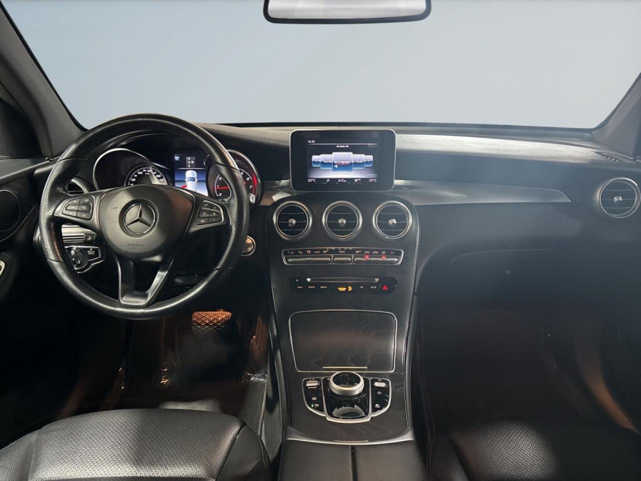 2019 Mercedes-Benz GLC300 GLC 300/4MATIC /NAVI/Leather/B Cam/ Drive Assist/C Photo
