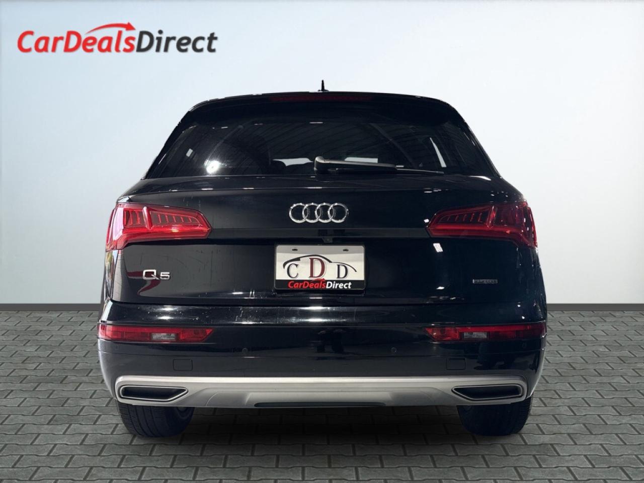 2020 Audi Q5 Quattro/Leather/NAVI/ Clean Carfax / Service Recor Photo