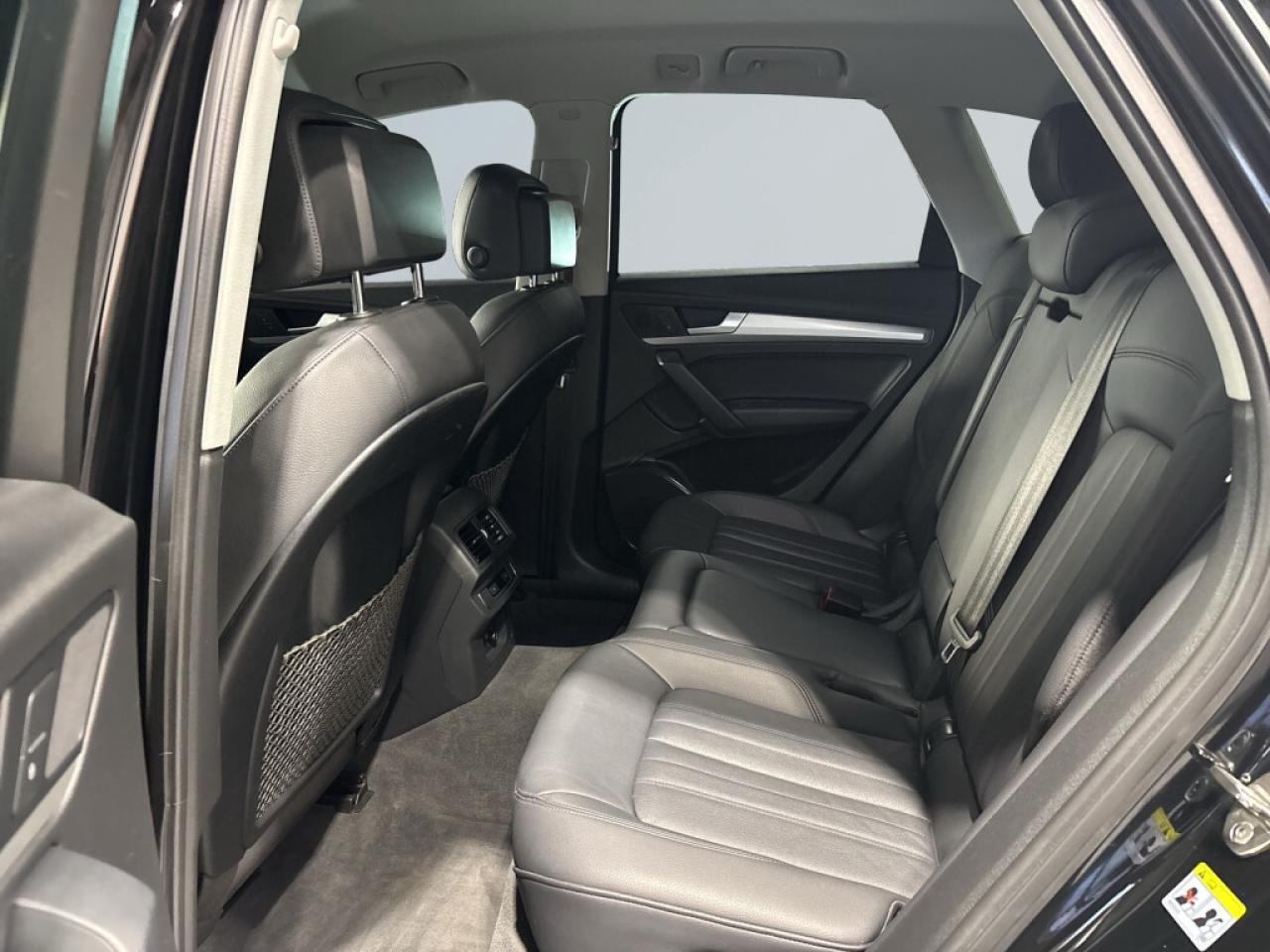 2020 Audi Q5 Quattro/Leather/NAVI/ Clean Carfax / Service Recor Photo