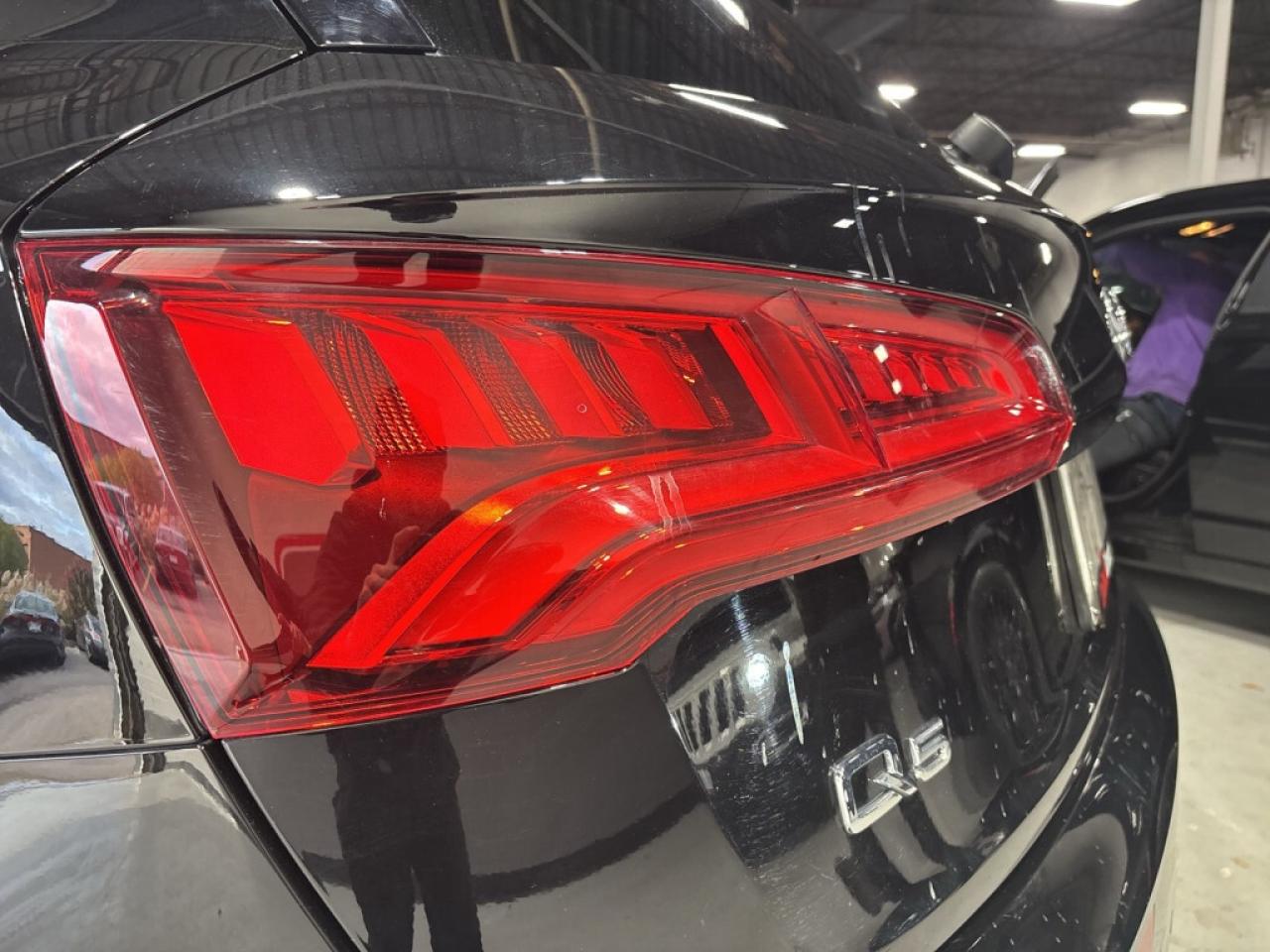 2020 Audi Q5 Quattro/Leather/NAVI/ Clean Carfax / Service Recor Photo