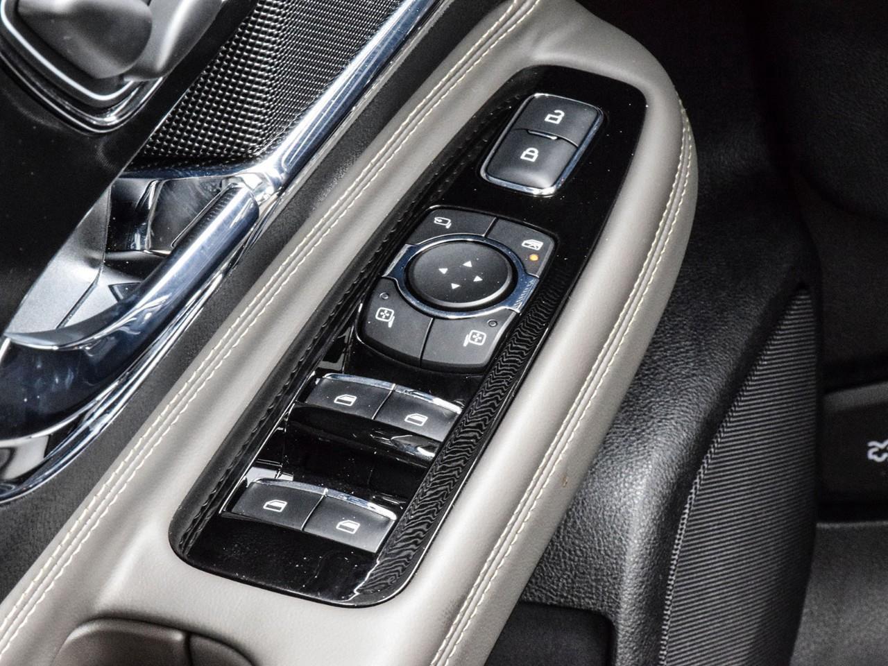 2025 Lincoln Corsair Reserve 3.99% for 84 Months O.A.C.   201A Photo