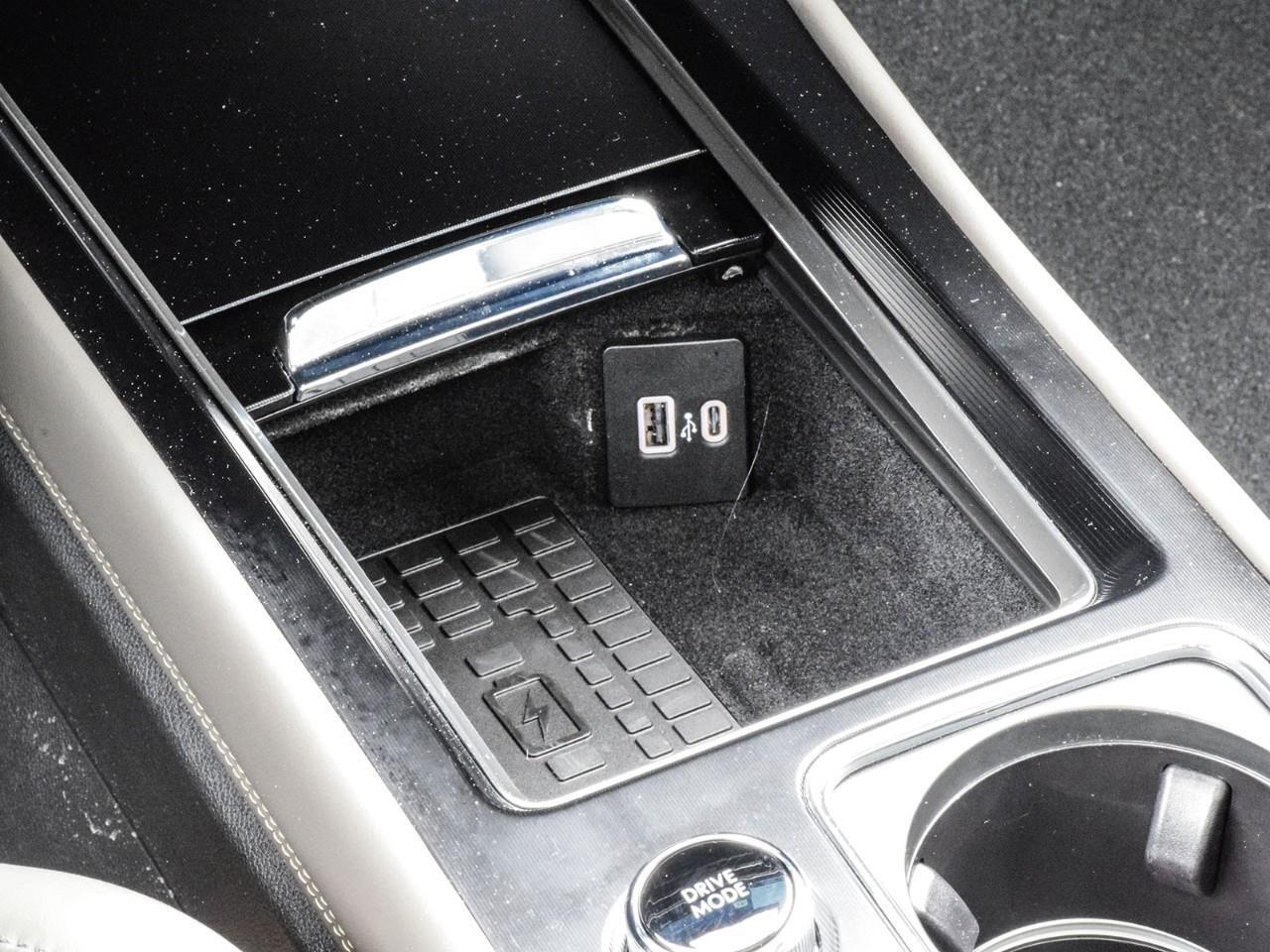 2025 Lincoln Corsair Reserve 3.99% for 84 Months O.A.C.   201A Photo