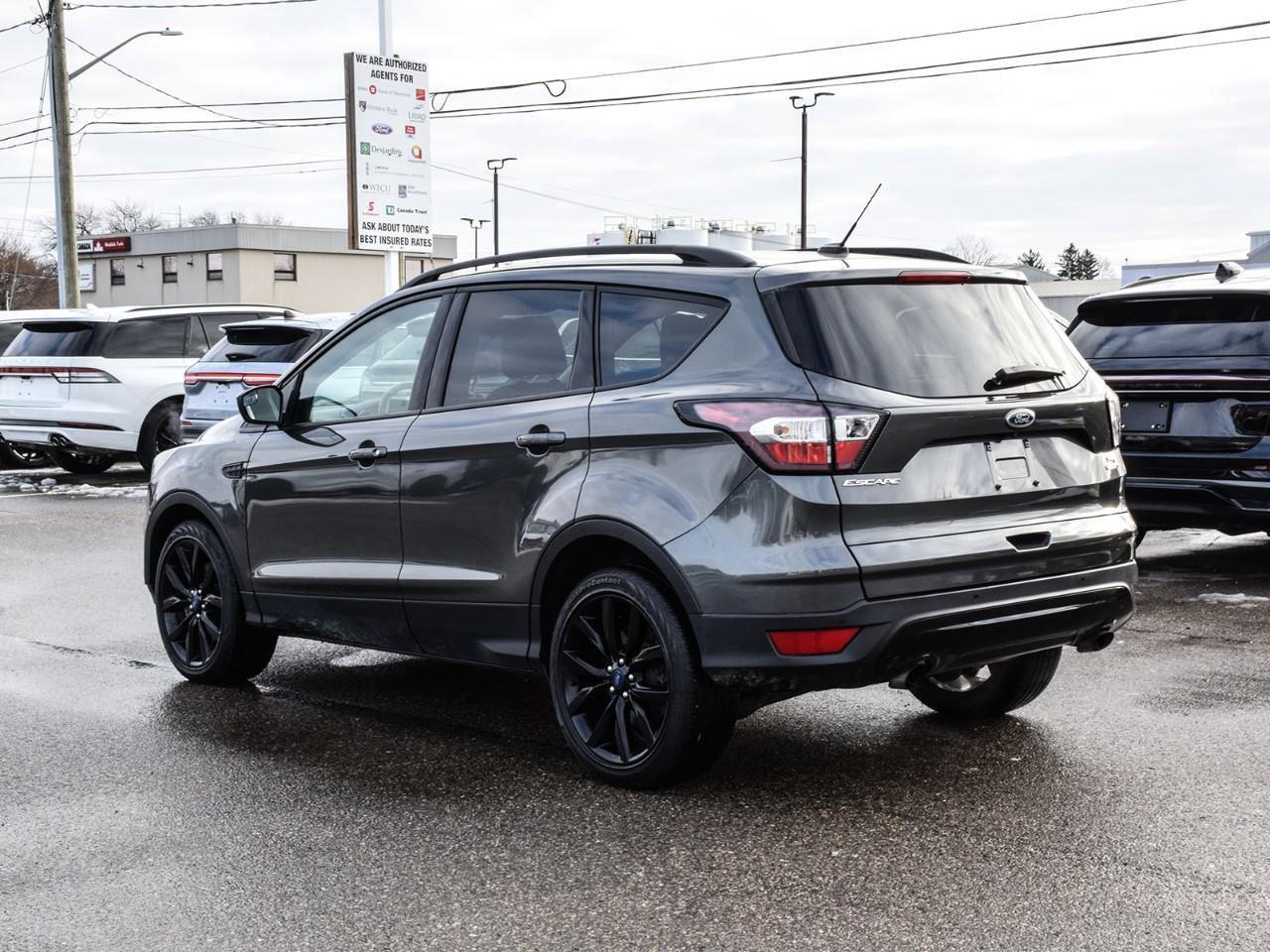2017 Ford Escape SE SE Appearance Package   Navigation   Power Lift Photo2