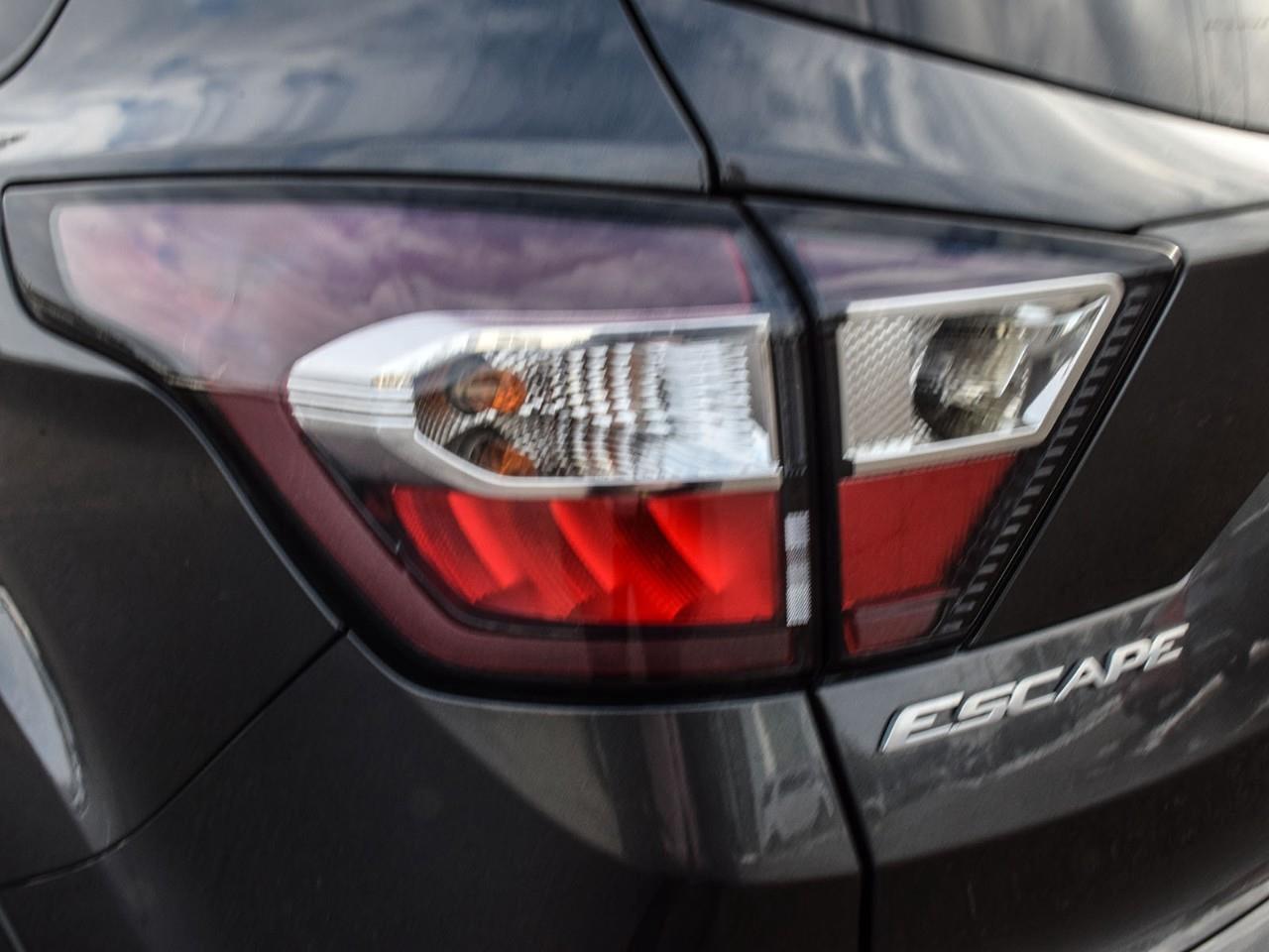 2017 Ford Escape SE SE Appearance Package   Navigation   Power Lift Photo