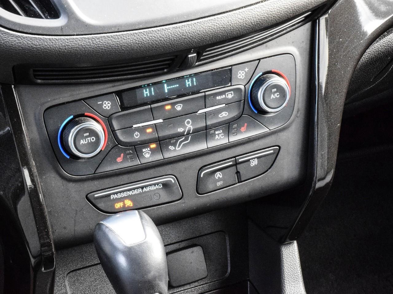 2017 Ford Escape SE SE Appearance Package   Navigation   Power Lift Photo