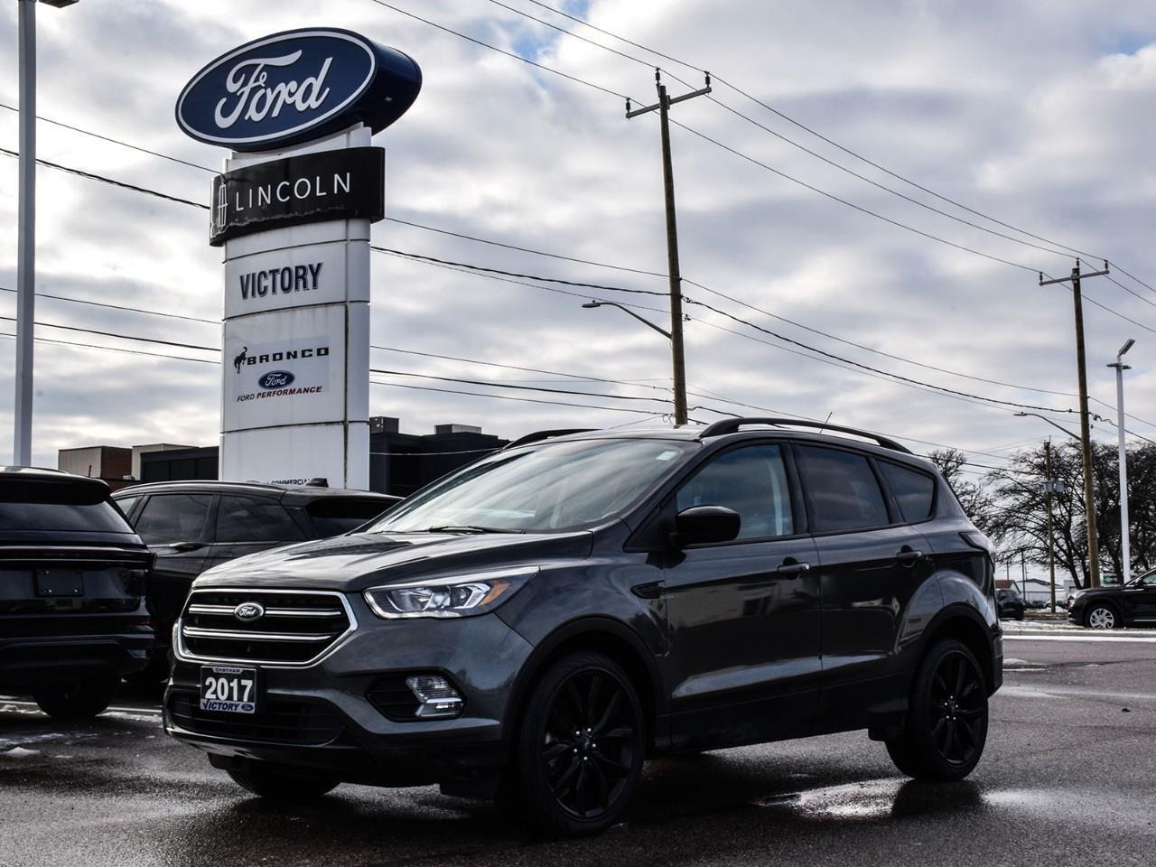 2017 Ford Escape SE SE Appearance Package   Navigation   Power Lift Photo