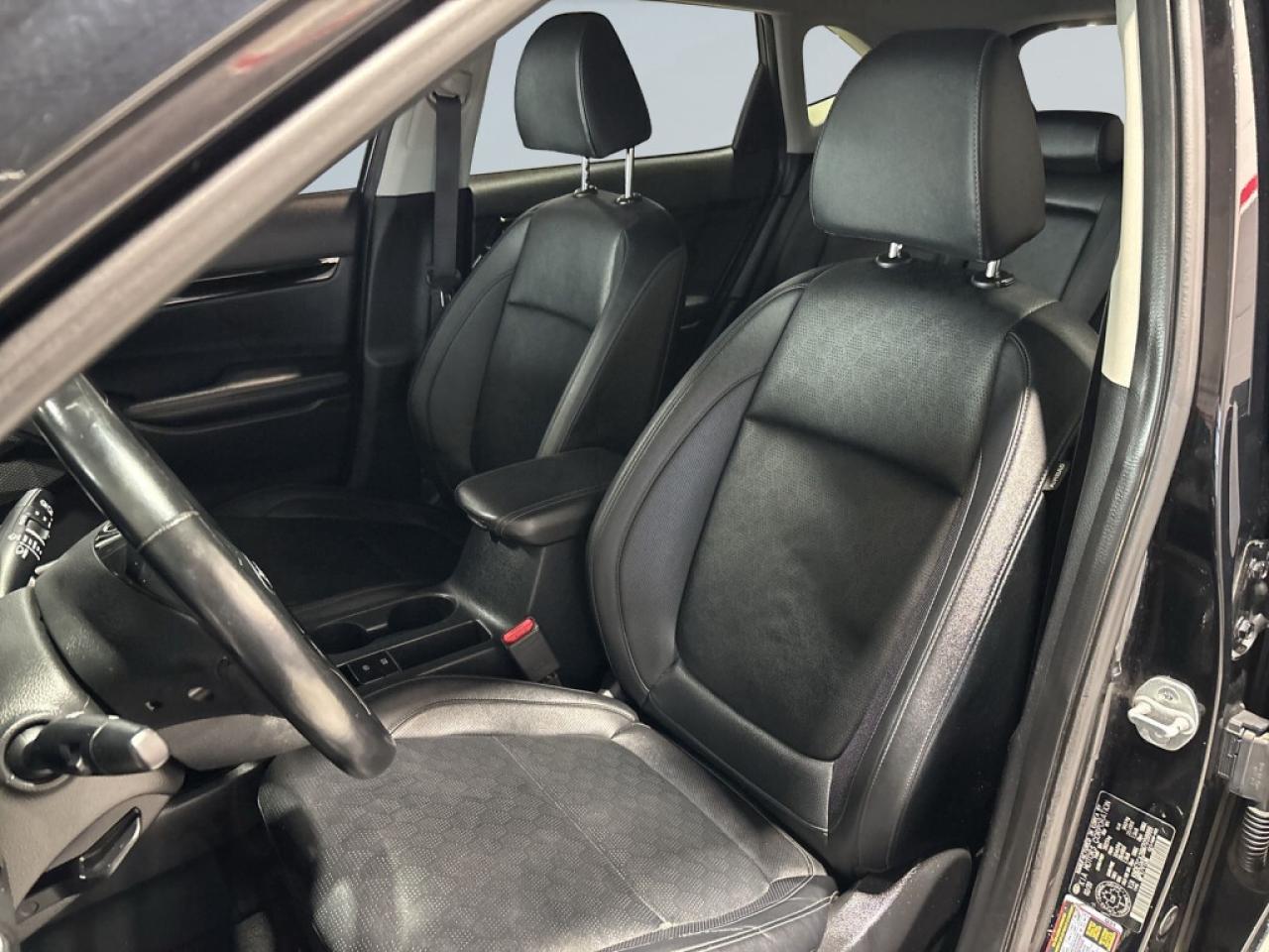 2021 Kia Seltos SX Turbo AWD/Leather/Panoroof/NAVI/Lane Depart/Dri Photo