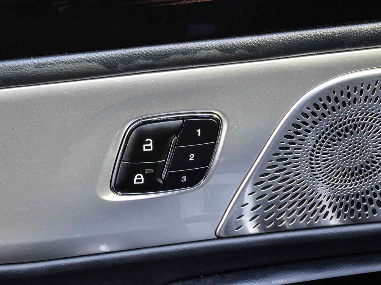 2025 Lincoln Nautilus Reserve 203A   Jet PKG   Lease Me! Photo