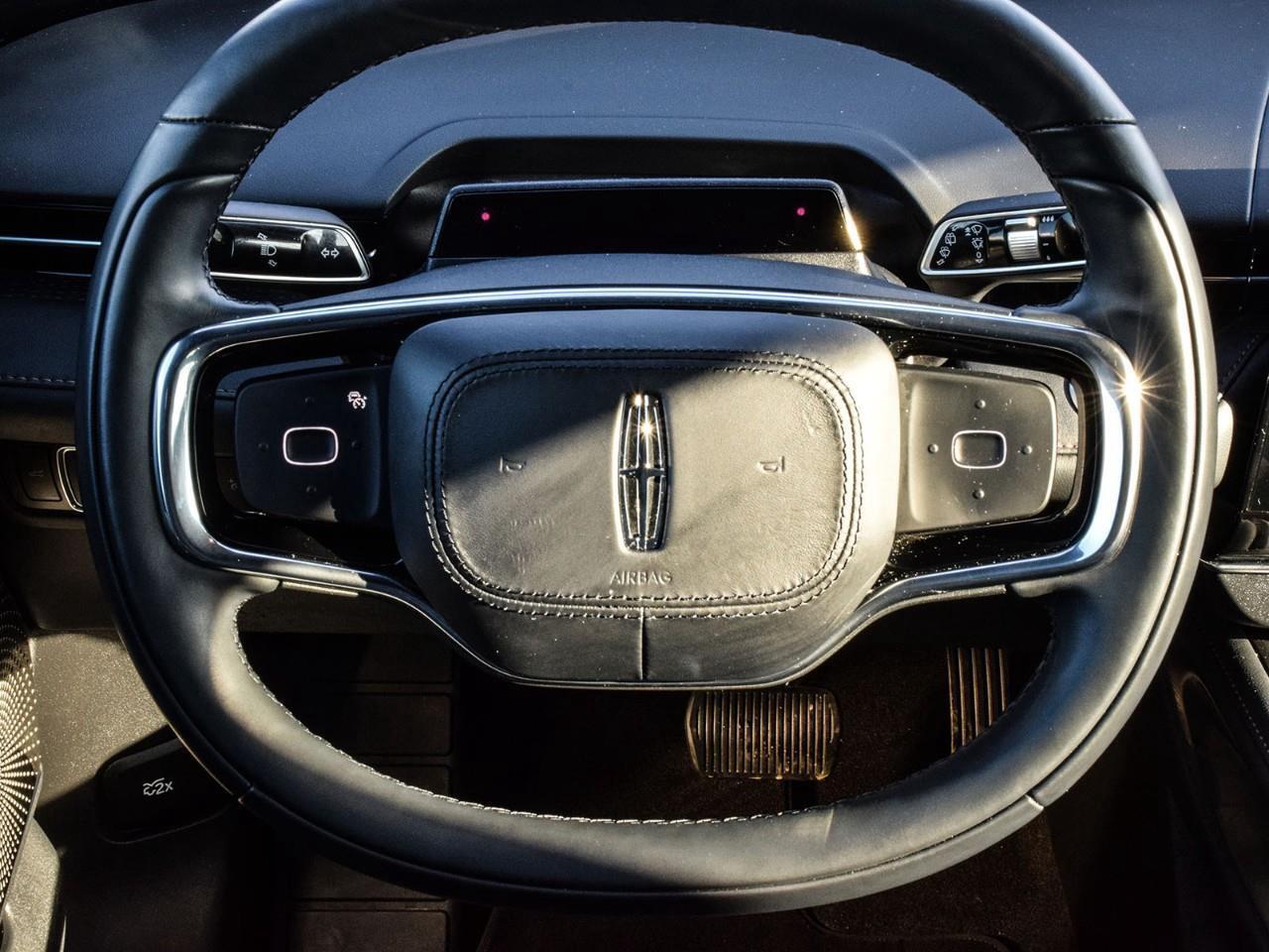 2025 Lincoln Nautilus Reserve 203A   Jet PKG   Lease Me! Photo