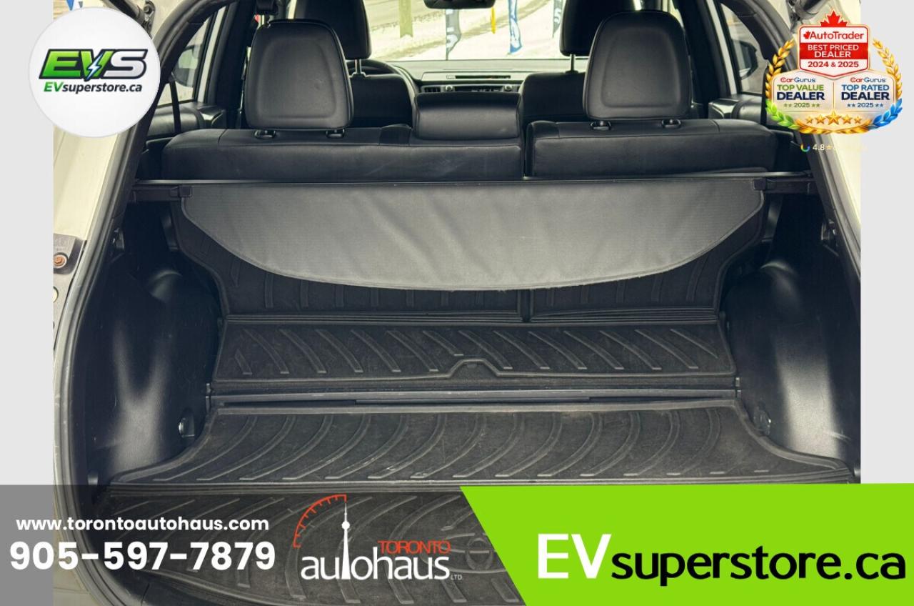 2018 Toyota RAV4 Hybrid SE/NO ACCIDENTS Photo