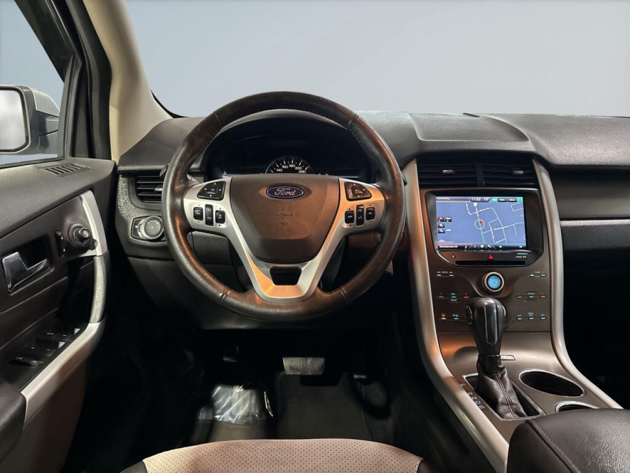 2014 Ford Edge SEL AWD /Leather/Sunroof/Back Up Cam/NAVI/Bluetoot Photo