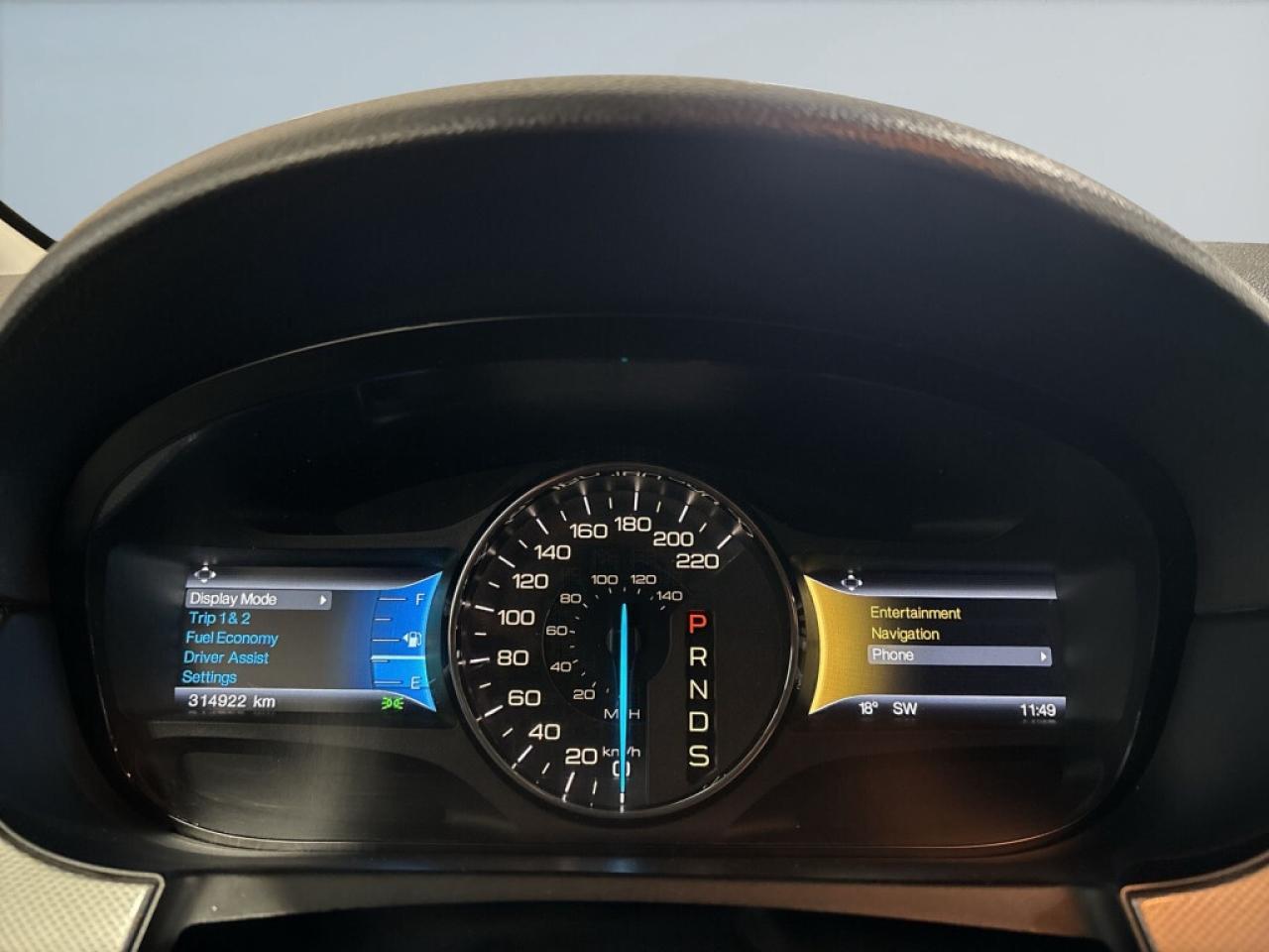 2014 Ford Edge SEL AWD /Leather/Sunroof/Back Up Cam/NAVI/Bluetoot Photo