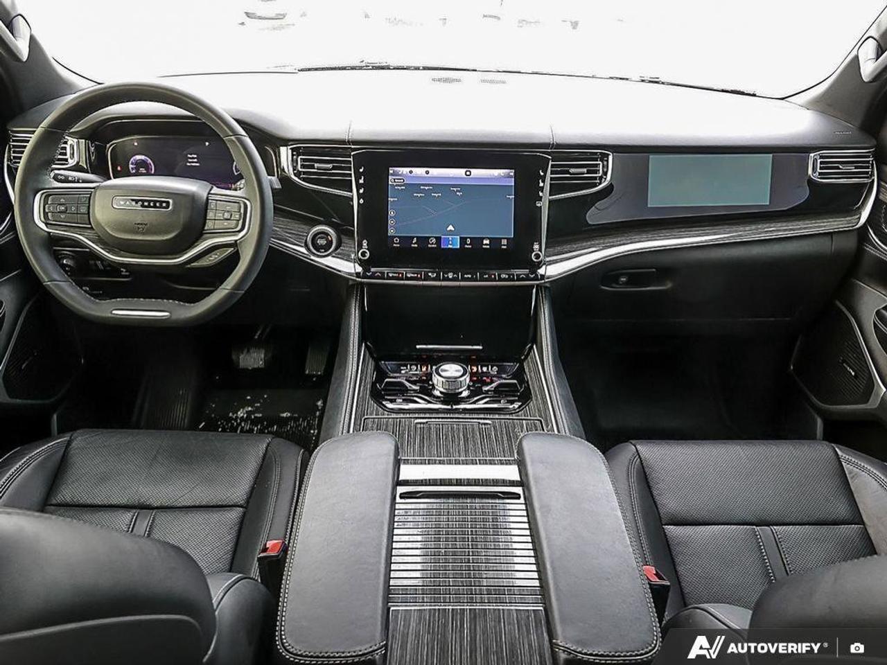 2022 Jeep Wagoneer Series IIISERIES III, 5.7L V8, AWD, LEATHER, NAV, Photo