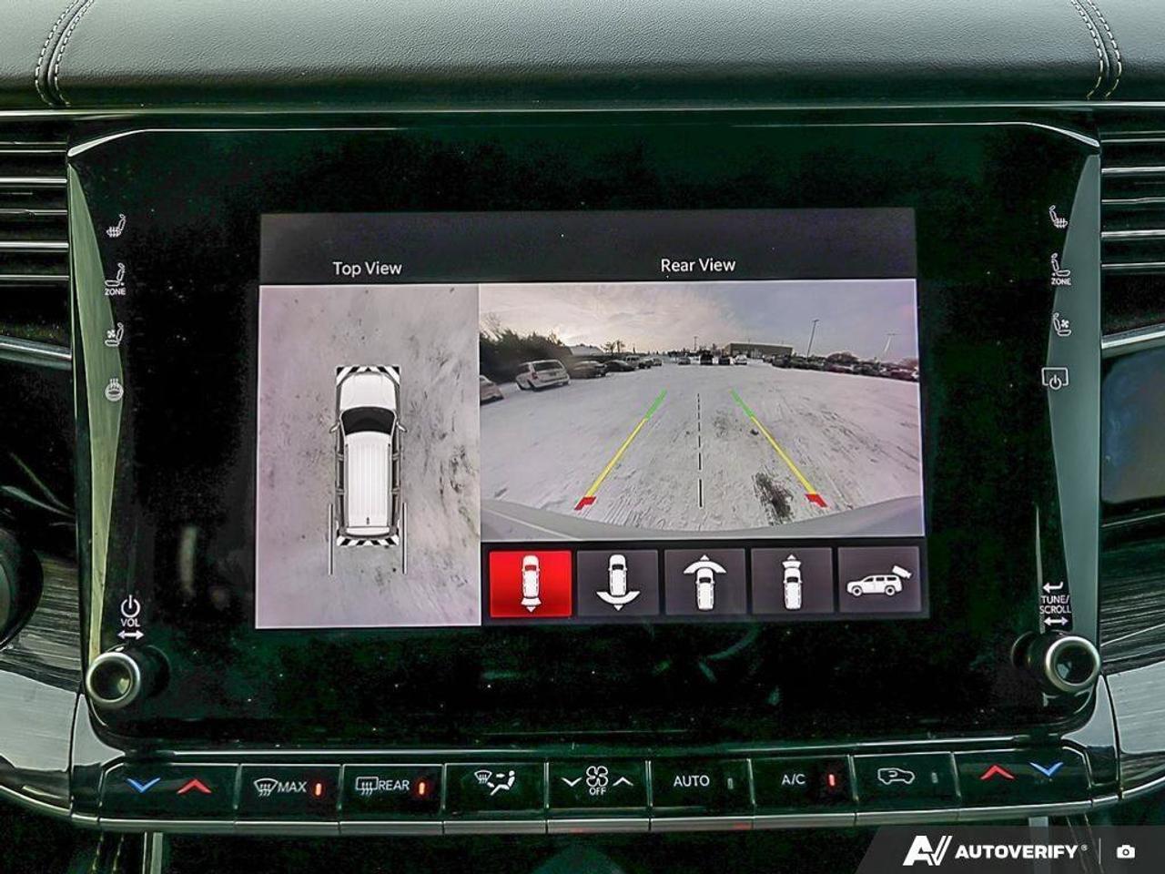 2022 Jeep Wagoneer Series IIISERIES III, 5.7L V8, AWD, LEATHER, NAV, Photo