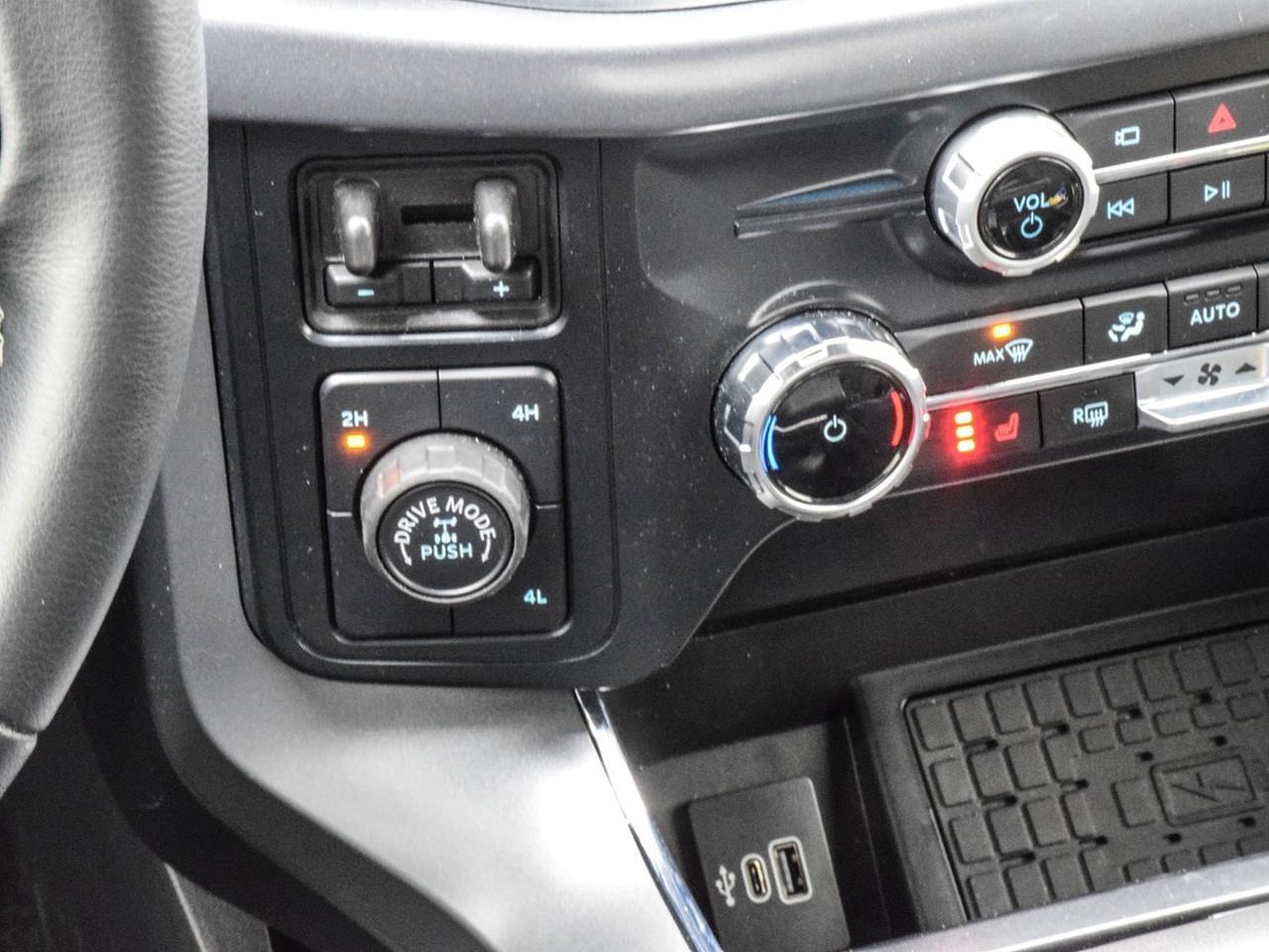 2025 Ford F-150 XLT Photo