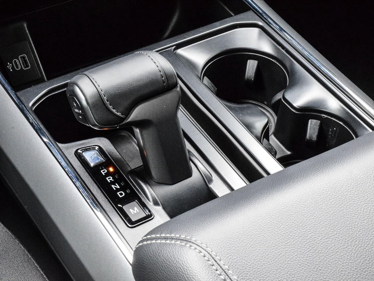 2025 Ford F-150 XLT Photo