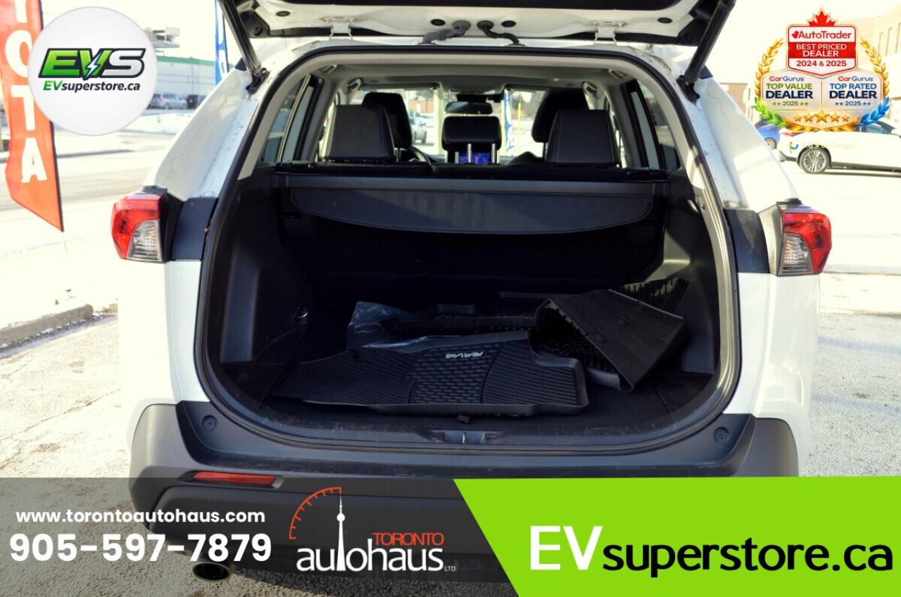 2023 Toyota RAV4 XLE PREMIUM I AWD I FULLY LOADED Photo