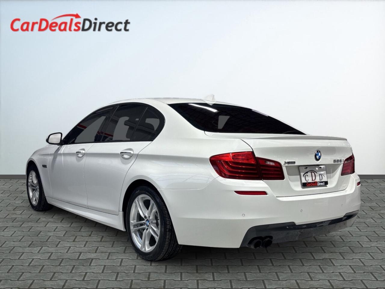 2015 BMW 528 xDrive M Sport Pkg/NAVI/Leather/Sunroof/ Amazing C Photo