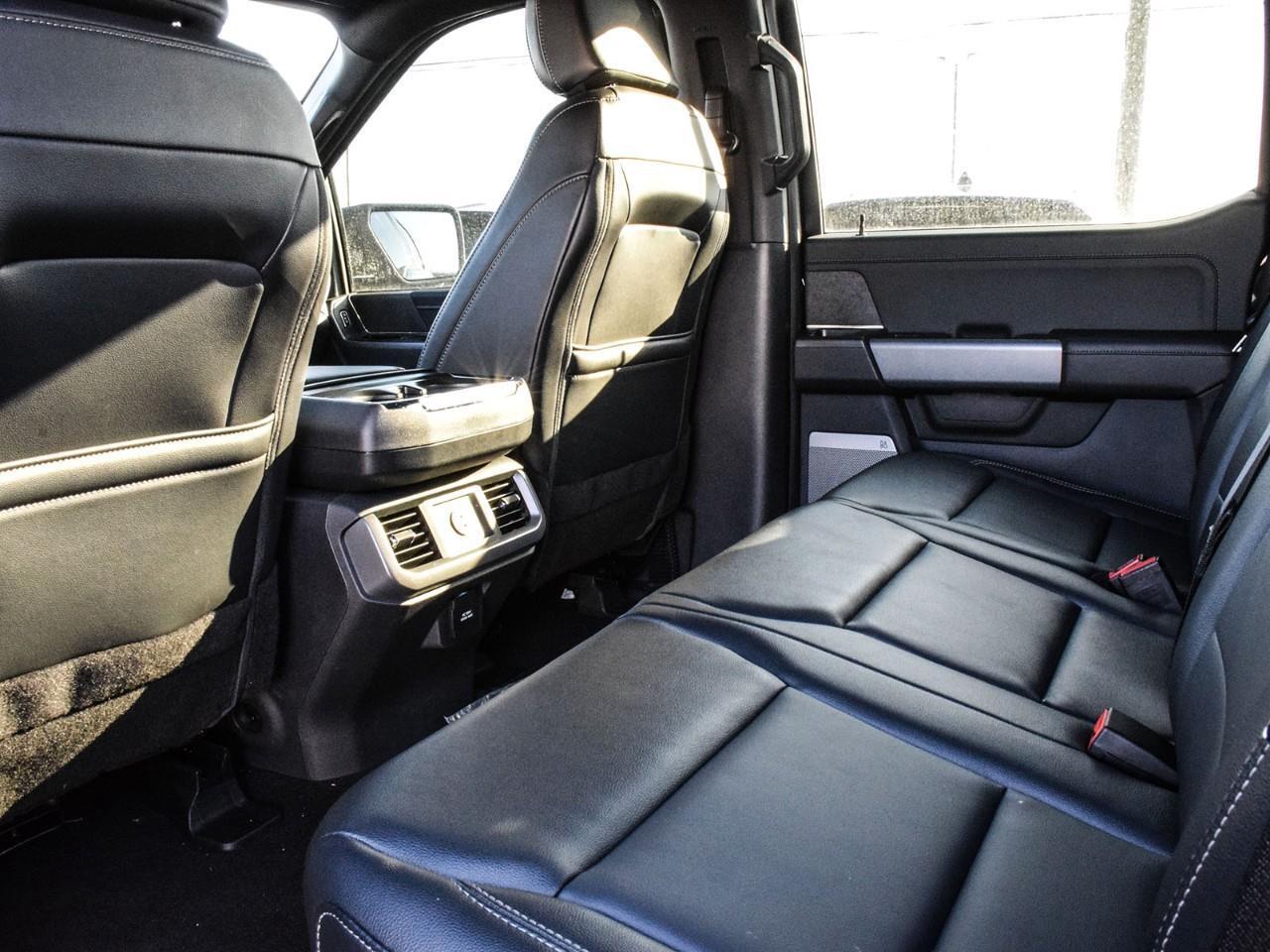 2025 Ford F-150 XLT Photo