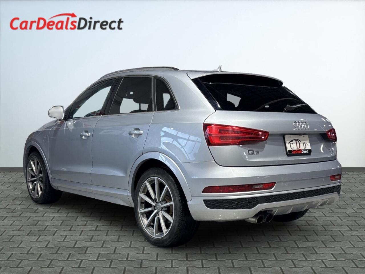 2018 Audi Q3 2.0 TFSI Progressiv S Line/Leather/NAVI/Sunroof/Cl Photo