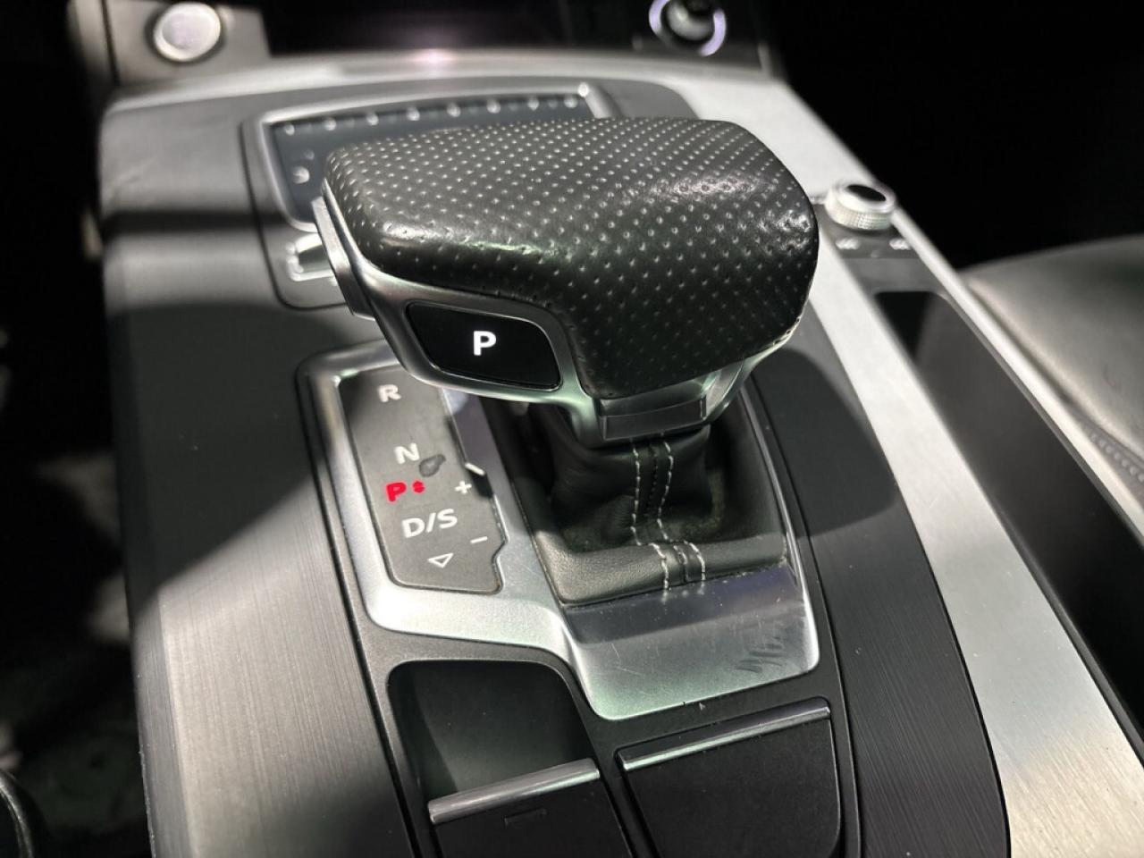 2018 Audi Q5 2.0T Prestige quattro /NAVI/Leather/B Cam/Heated S Photo