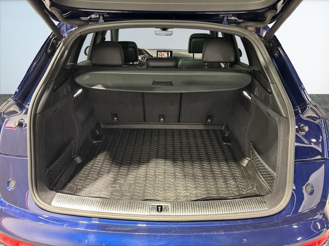 2018 Audi Q5 2.0T Prestige quattro /NAVI/Leather/B Cam/Heated S Photo