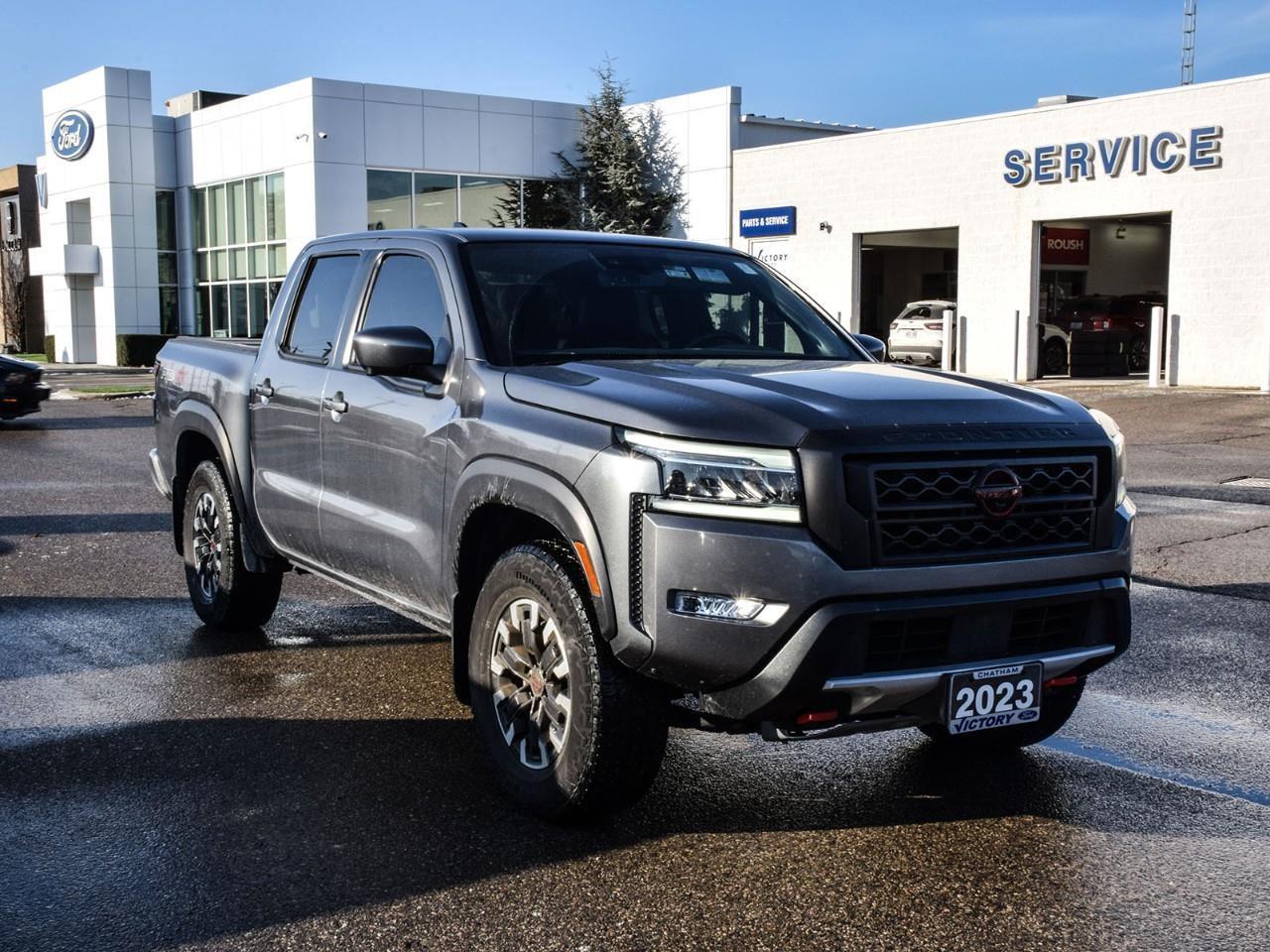 2023 Nissan Frontier PRO-4X BLIS   Heated Seats/Steering Wheel Photo3