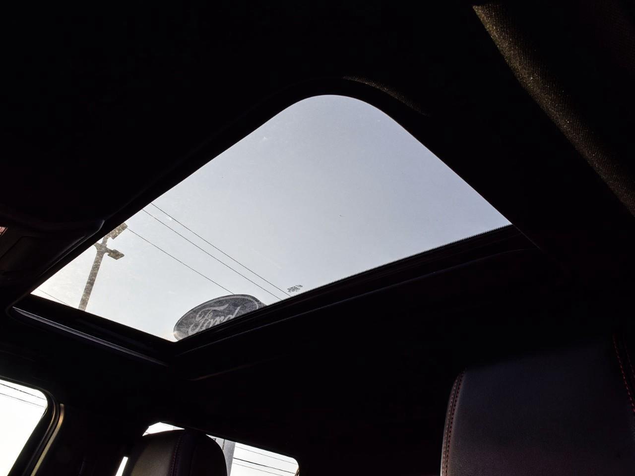 2023 Nissan Frontier PRO-4X BLIS   Heated Seats/Steering Wheel Photo