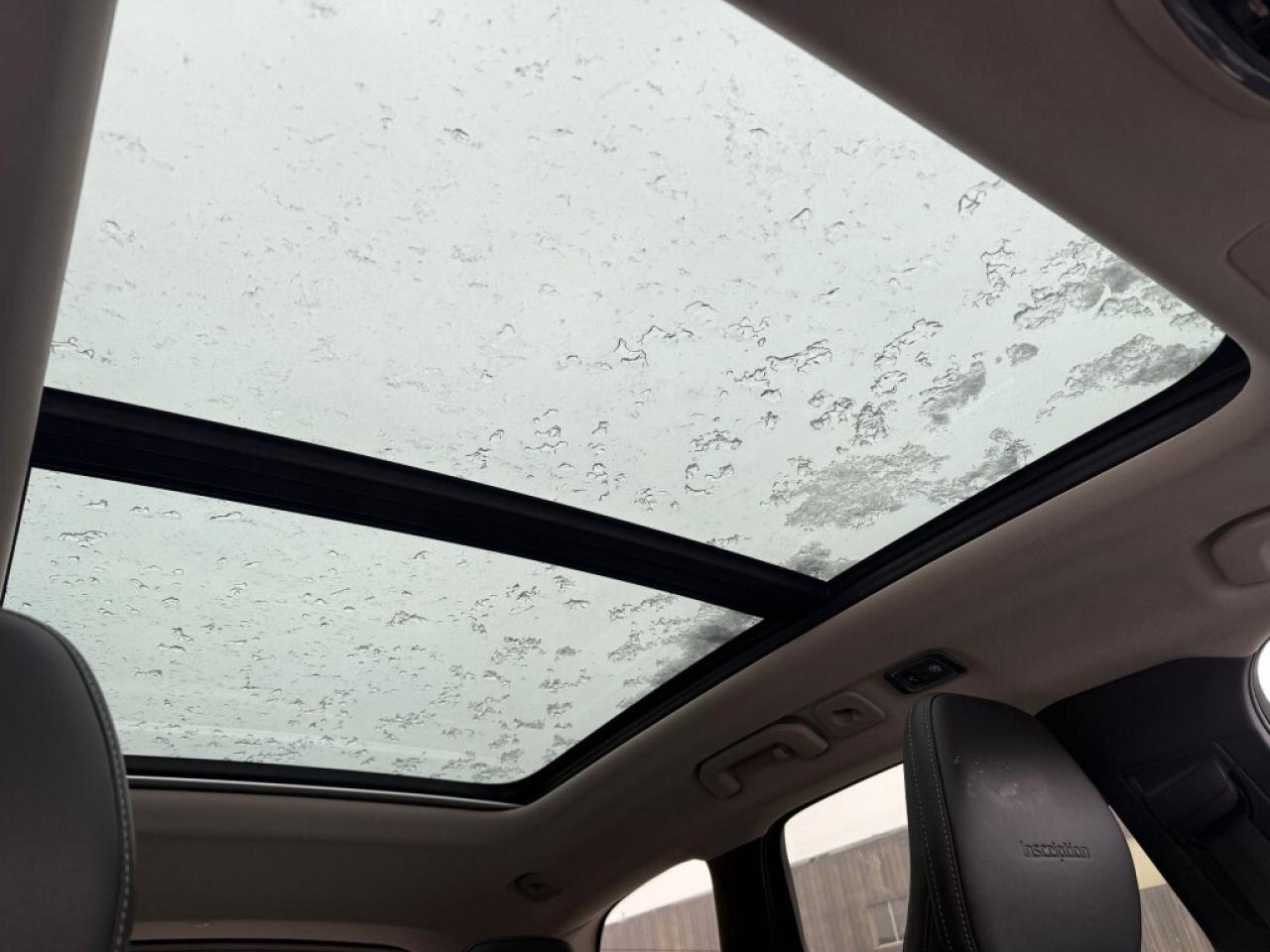 2020 Volvo XC60 T6 Inscription  AWD /Clean Carfax/Service Records/ Photo4