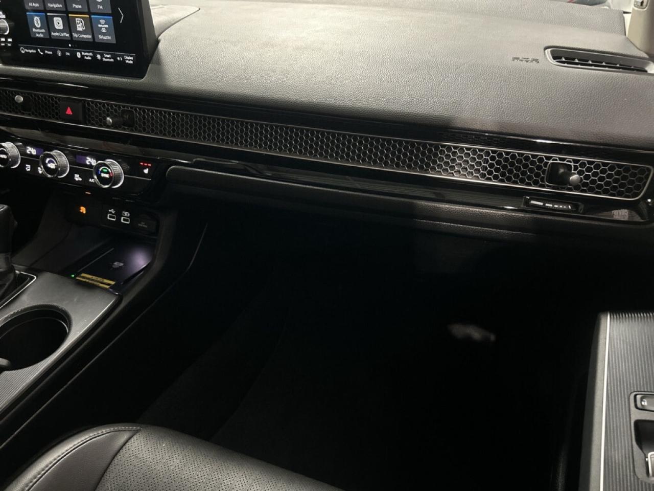 2022 Honda Civic Touring/Leather/NAVI/Sunroof/Drive Assist/Clean Ca Photo